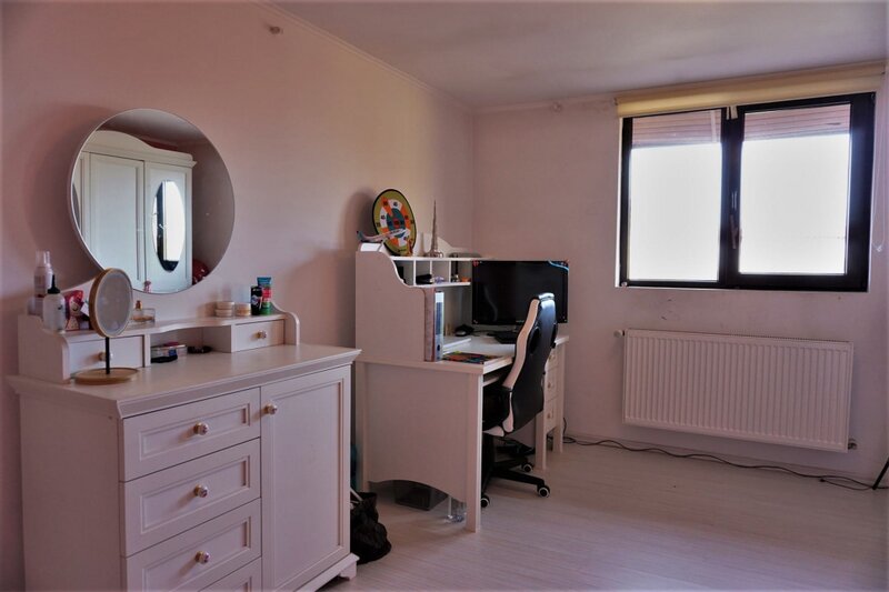 Ilfov Casa in Domnesti, Ciutaci, aproape de parc -loc joaca copii.